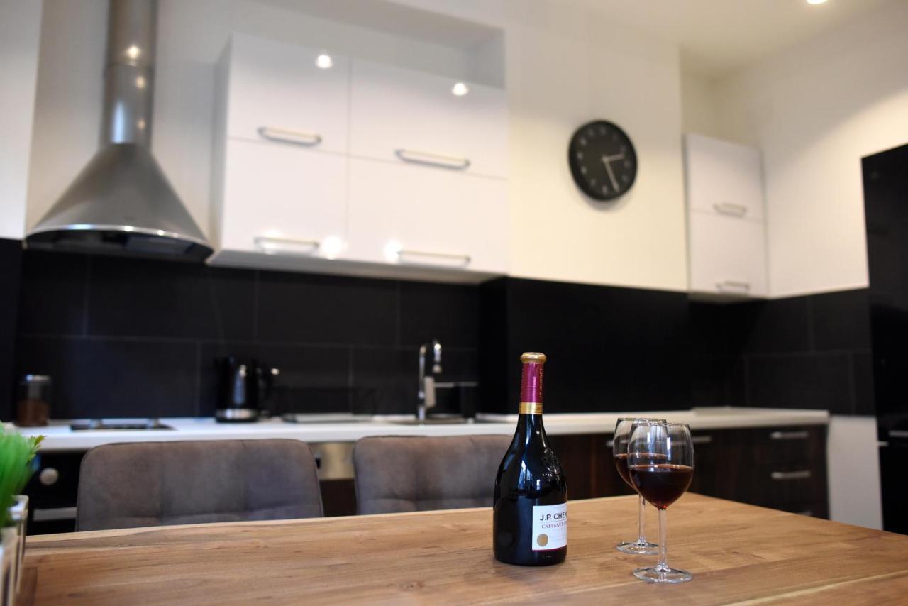 Apartments Belvedere Белград Екстериор снимка